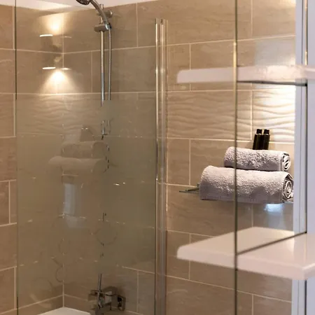 Le Saint Paul - 2 - 2 Salles De Bains - Wifi Climatisation Cannes